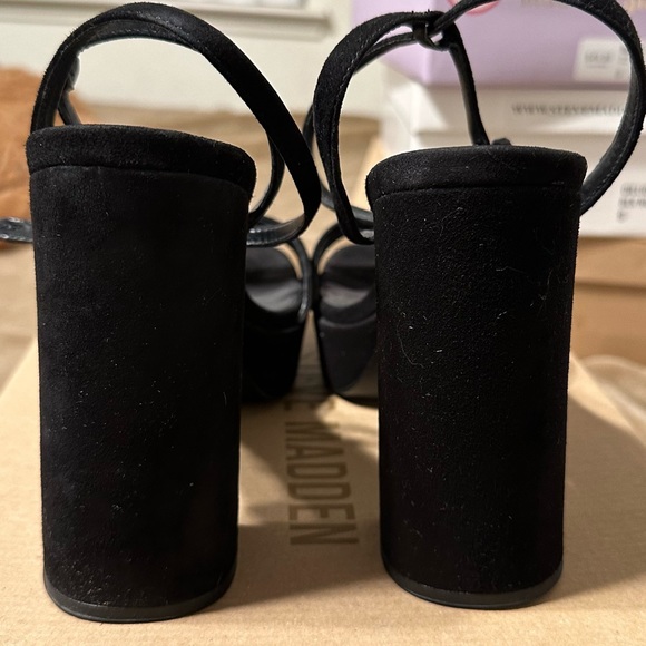 Steve Madden Lessa Black Suede - Picture 6 of 9